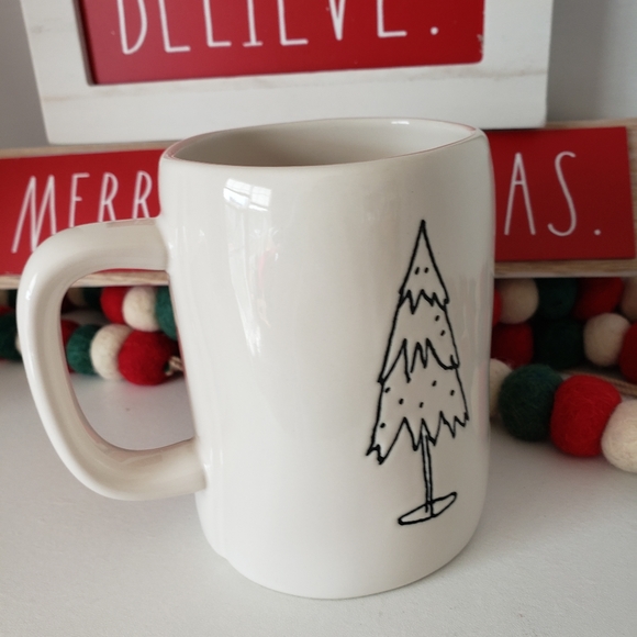 Rae Dunn Deck the Halls Christmas Coffee Mug New - Picture 7 of 10